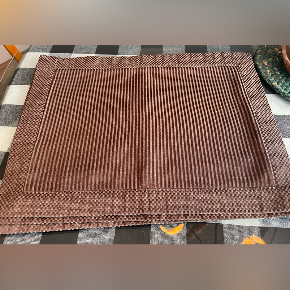4 Brown Washable Silky Polyester No Iron  Reversible Striped/Checkered Placemats